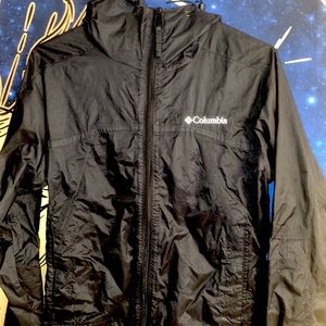 COLUMBIA WIND BREAKER